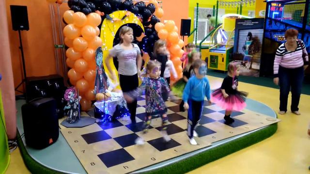 Мой День Рождения в ТРЦ Детская Планета смотреть онлайн
