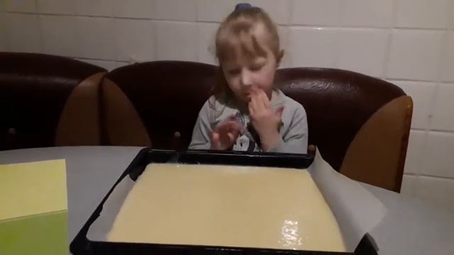 рецепт рулета на сгущеном молоке от ули и юли смотреть онлайн