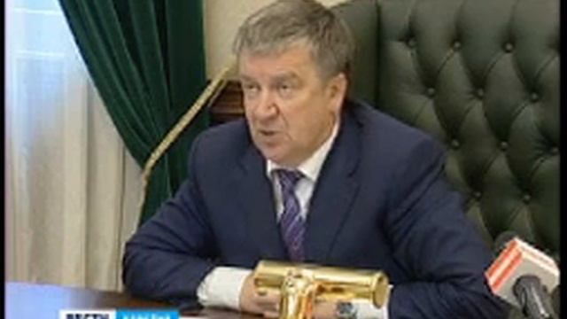 Худилайнен принял "чертову дюжину" звонков смотреть онлайн