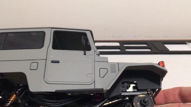 SCX24 TOYOTA FJ40 BUILD: HARDBODY CRAWLER CO. BODY & ACCESORIES / MOFO RC / FURITEK - SUPER SCALE! смотреть онлайн