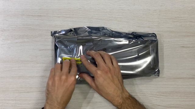 UNBOXING E HANDS ON AMD RADEON 6700XT AORUS ELITE - A PLACA DE VIDEO DO @Dilera смотреть онлайн
