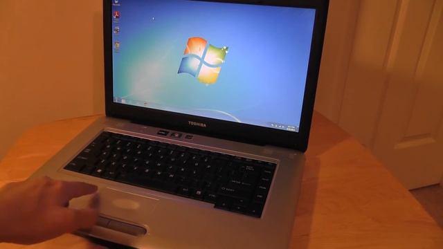 Toshiba Satellite L455D Laptop Review (Windows 7, 600GB, AMD Sempron): смотреть онлайн