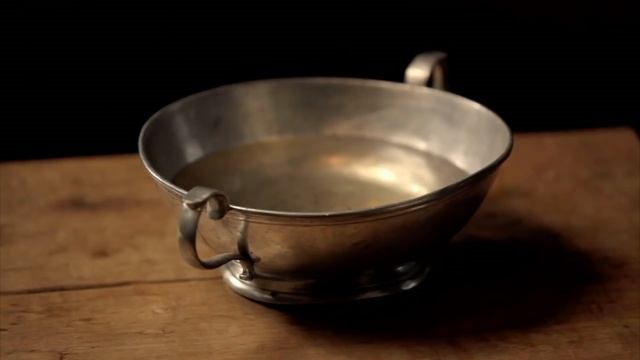 How To Make Friends And Not Die In The Medieval Court | How To Get Ahead | Chronicle смотреть онлайн