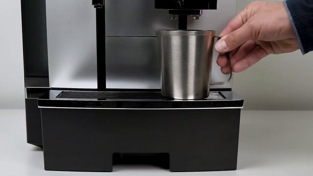 JURA GIGA X3 - Cleaning the machine смотреть онлайн