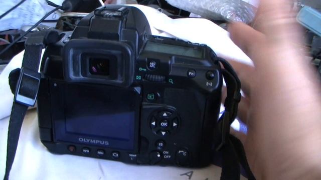 Olympus E-3 Камера топ-уровня в руках фотолюбителя смотреть онлайн