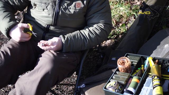 AVID CARP- Compact Chair смотреть онлайн