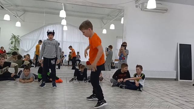 город Волгодонск БрейкДанс студия танца Shock Steps смотреть онлайн
