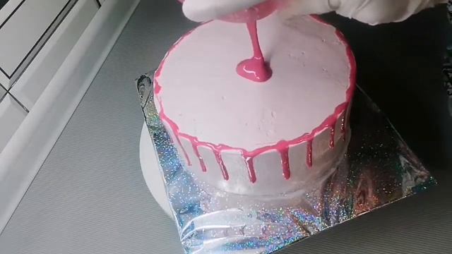 Короткая версия Оформление торта на раз, два, три/Торт лол/торт для девочки /Торт с безе на палочка смотреть онлайн