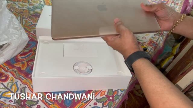 Macbook Air M1 Gold Unboxing