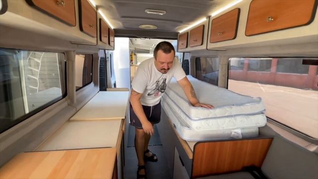 Автодом из старой маршрутки