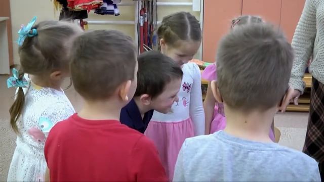 Королёва Галина. Психо-коррекционное занятие. Ты и я-вместе дружная семья. смотреть онлайн