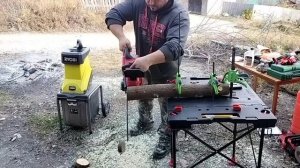 Аккумуляторная цепная пила Devon 4556 и Devon 4557. Немного попилим клёна