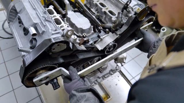 "Reviving the Powerhouse: Audi A6 2.4 Engine Overhaul Explained" смотреть онлайн