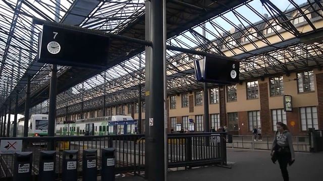 All you need to know about Central Railway Station of Helsinki (Finland): Helsingin Päärautatieasem смотреть онлайн