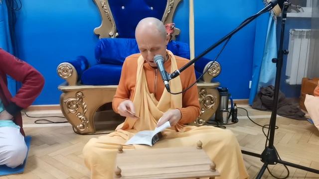 ВНИМАТЕЛЬНАЯ мантра, чтобы чувствовать Святое Имя на кончике ЯЗЫКА | Настройка на джапу | БАКГ смотреть онлайн
