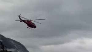 вертолёт красный