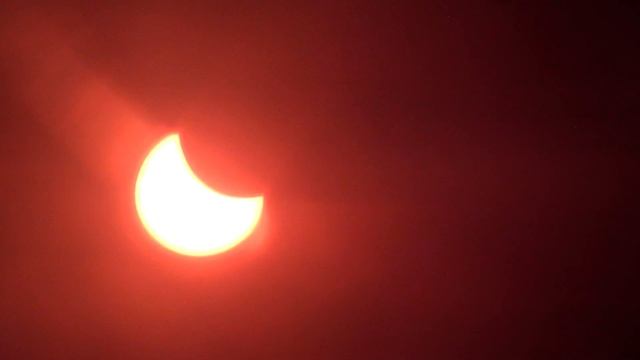 солнечное затмение 20 марта 2015. Solar Eclipse. Eclissi di sole. Sonnenfinsternis. Eclipse Solar. смотреть онлайн