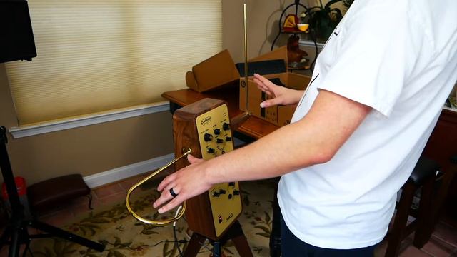 Claravox Centennial Theremin Unboxing And Initial Review