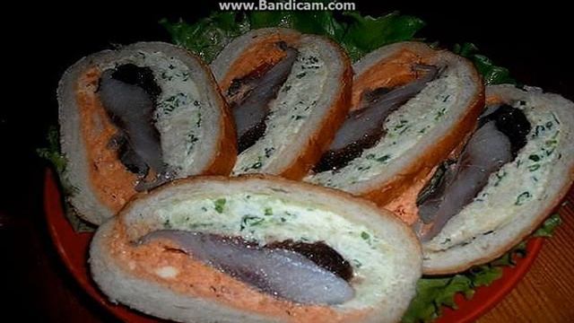 Оригинальные бутерброды с селедкой. Рецепт. смотреть онлайн