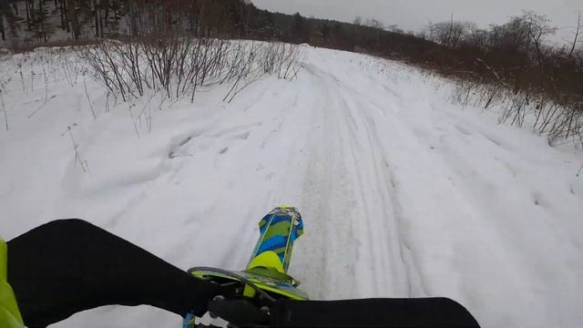 2 Круга по трассе Битвы за пельмени смотреть онлайн