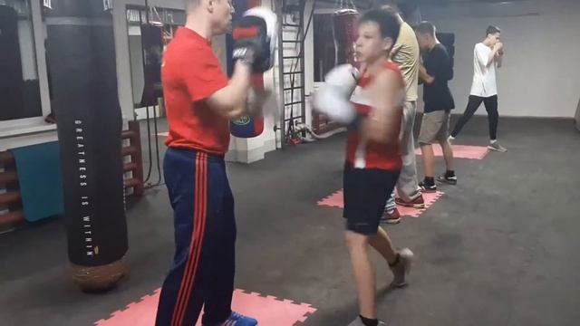 НОВАЯ ПОДБОРОЧКА БОЙЦОВ И БОЙЦУХ смотреть онлайн
