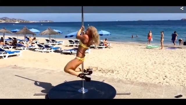 Танец, шест, и девушка1 смотреть онлайн