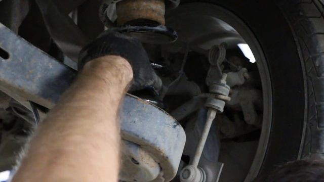 Спасаем от пробоев на Ford Mondeo / Пневмоподушки BlackStone смотреть онлайн