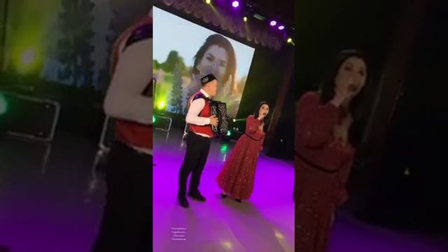 Красочное выступление Ильсии Бадретдиновой смотреть онлайн