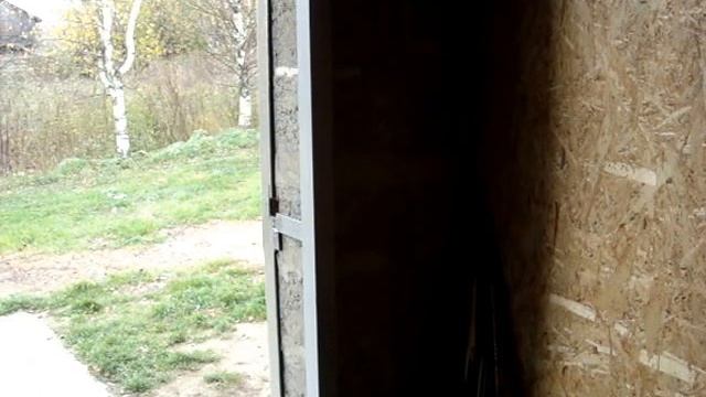 Установка выключателя на входной двери. 1 этап. смотреть онлайн