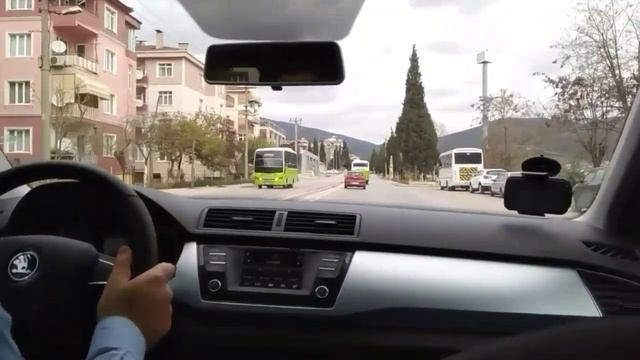 Skoda Fabia Test Sürüşü 2018 1.0 75 hp Ambition | Oto Bilgi смотреть онлайн
