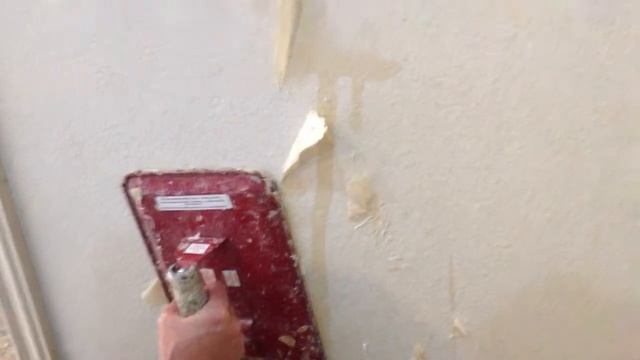 Removing Wallpaper Using A Steamer. Wallpaper Removal Hacks. DIY home improvement wallpapers смотреть онлайн