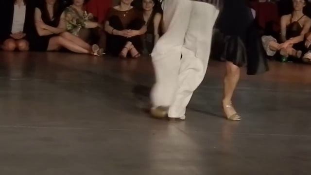 Dana Jazmin Frigoli & Adrian Romeo Ferreyra -4 смотреть онлайн