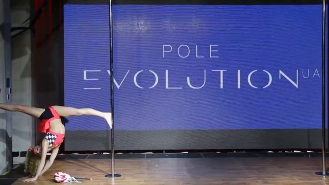 Хоруженко Валерия Pole Art Ювеналы 11-13 лет Полупрофессионалы смотреть онлайн