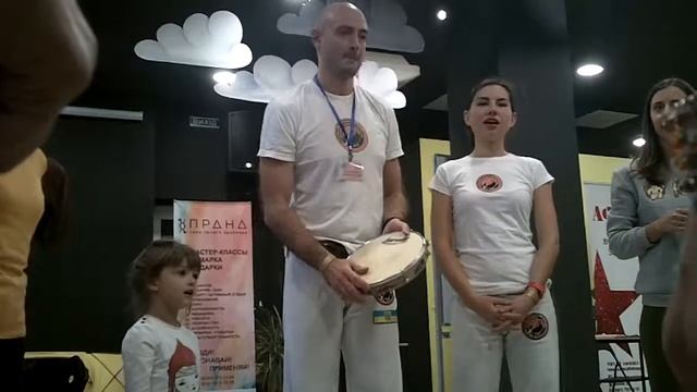 Мастер-класс по капоэйре на фестивале Прана, разучиваем песню смотреть онлайн