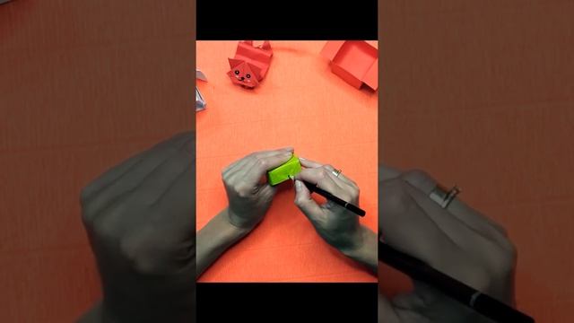 Origami Jumping Paper Cat in Box LIKE & SUBSCRIBE смотреть онлайн
