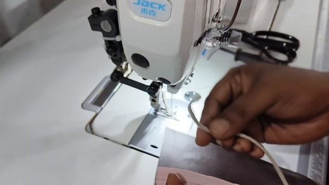 CORD PIPINE / BIT PIPINE SETUP IN JACK H2 SEWING MACHINE | How to Setup cord PIPINE in Walking Foo смотреть онлайн