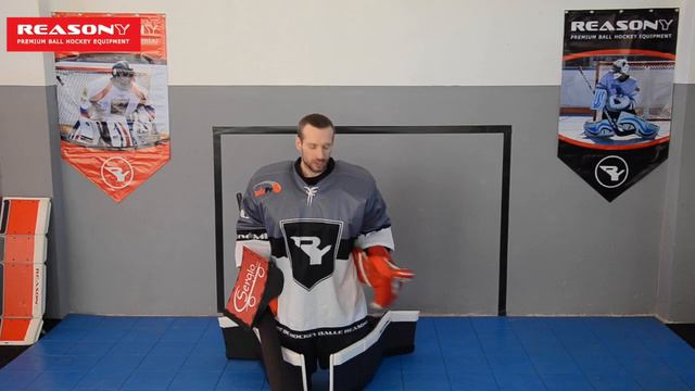 PRO MP ball hockey goalie pads with sliders introduction смотреть онлайн