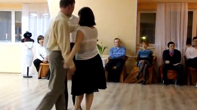 Танец именинницы Ольги Солоницыной в на милонге 10.03.2012 смотреть онлайн