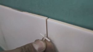 Укладка плитки на стену