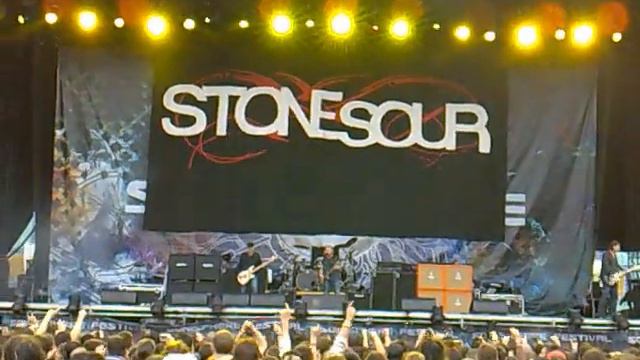 Stone Sour - Through Glass - Live From Sonisphere 2010 (Sofia, Bulgaria)