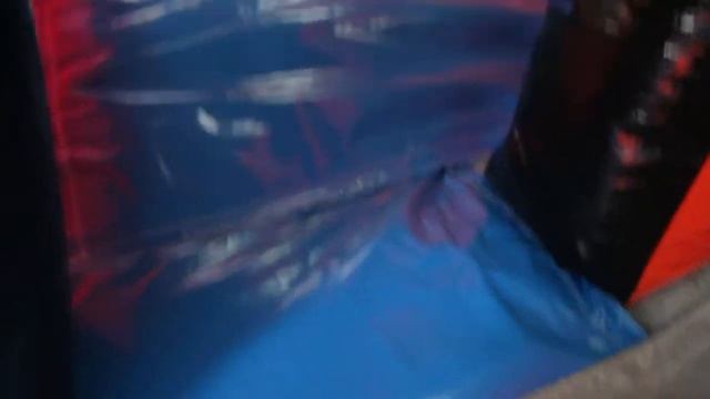 Надувной батут "Супер тачки" 9*6*6 м - видео обзор смотреть онлайн