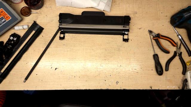 Заправка картриджа Xerox Phaser 3140/3155/3160 // Cartridge refill Xerox Phaser 3140 смотреть онлайн