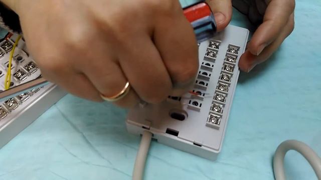 Схема подключения переговорного устройства Commax CM 810M смотреть онлайн