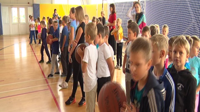 В можайской школе "Гармония" прошел День здоровья смотреть онлайн