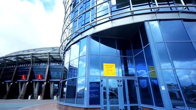 Обзор объекта, выполненного из профиля Алютех (Alutech)