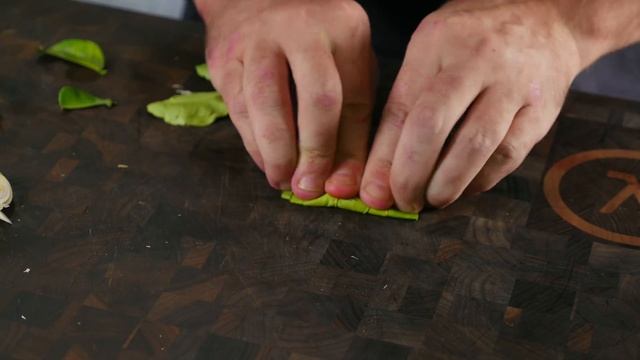 Рецепт Том Ям (оригинальный тайский) с пояснениями смотреть онлайн