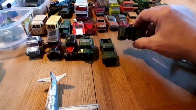 Martin's Dinky diecast Christmas special. смотреть онлайн