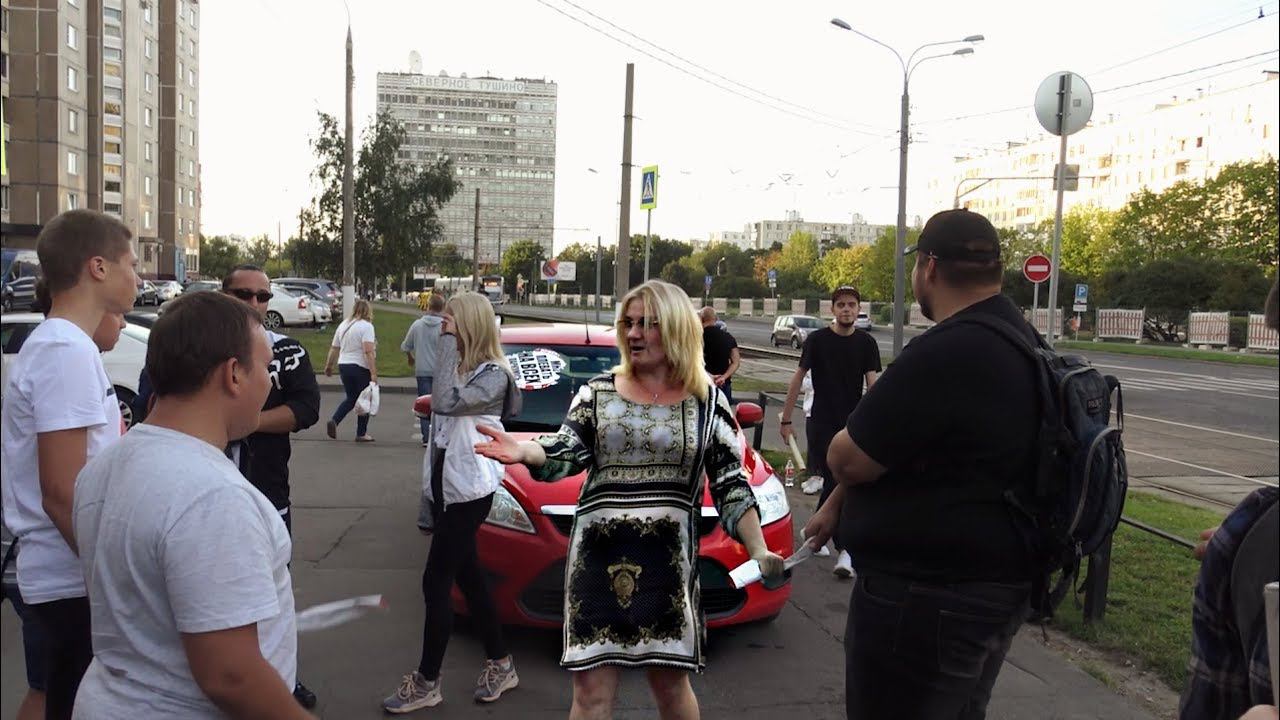 СтопХам- Туфельки от Valentino и справка из психдиспансера