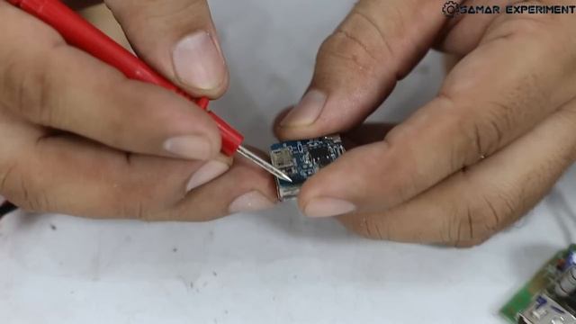 बिना बिजली के भी आपका Mobile Charge करेगा - Make Your Mobile Charger Advance смотреть онлайн