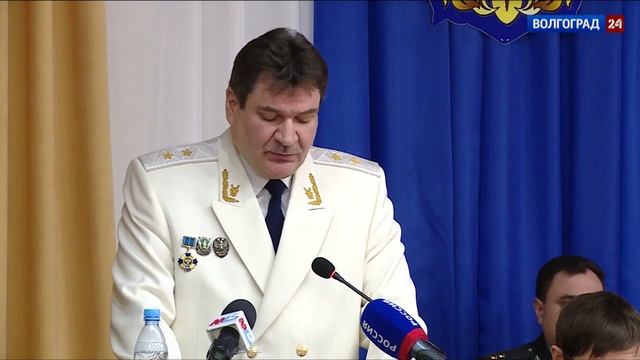 Лучшим сотрудникам прокуратуры Волгоградской области вручили награды смотреть онлайн